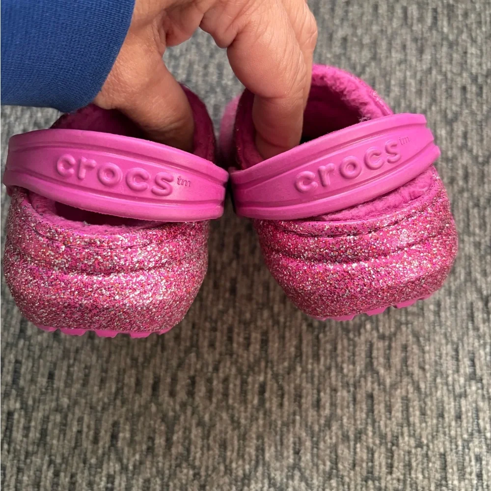 Crocs Classic Lined Glitter Clog Pink Sparkle Fuzzy Fuchsia Child's Size 6